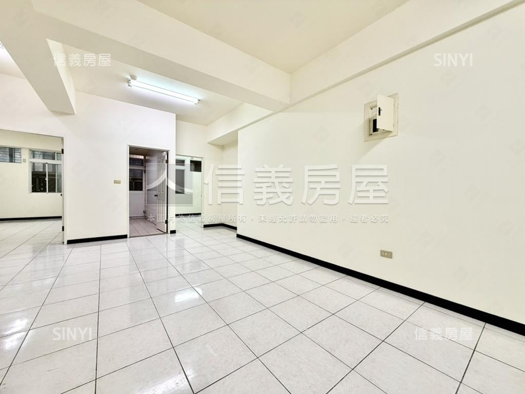 新春街華廈前後大陽台房屋室內格局與周邊環境