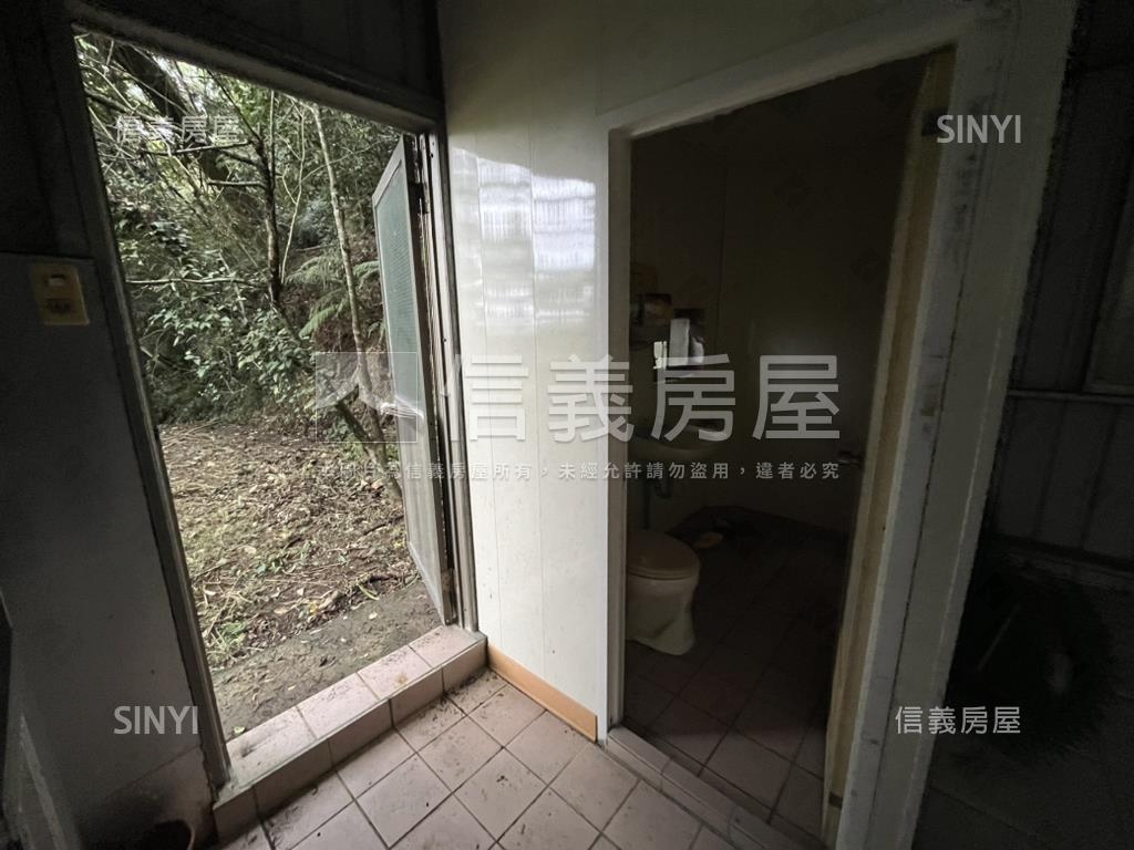 苗栗南庄農牧土地７６８坪房屋室內格局與周邊環境