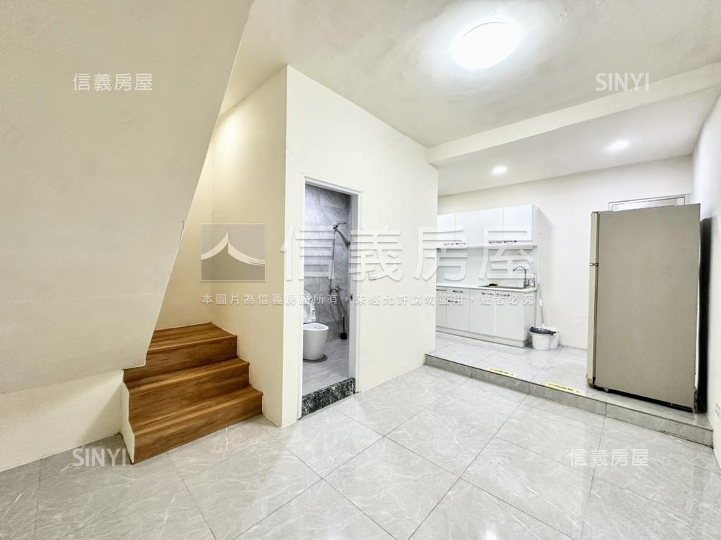 重新整理孝親房漂亮透天房屋室內格局與周邊環境