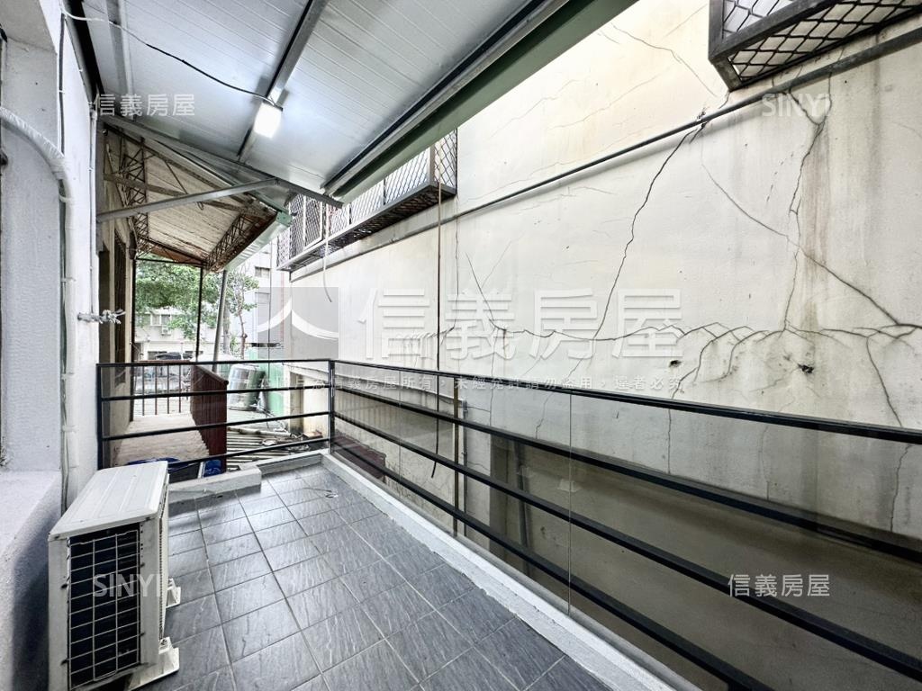 重新整理孝親房漂亮透天房屋室內格局與周邊環境