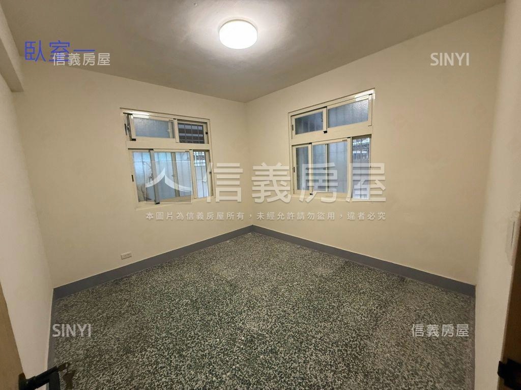 近環球邊間一樓店辦房屋室內格局與周邊環境