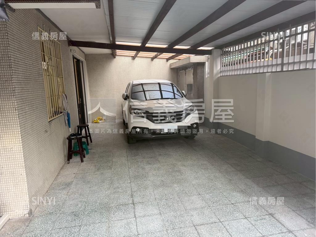 近環球邊間一樓店辦房屋室內格局與周邊環境