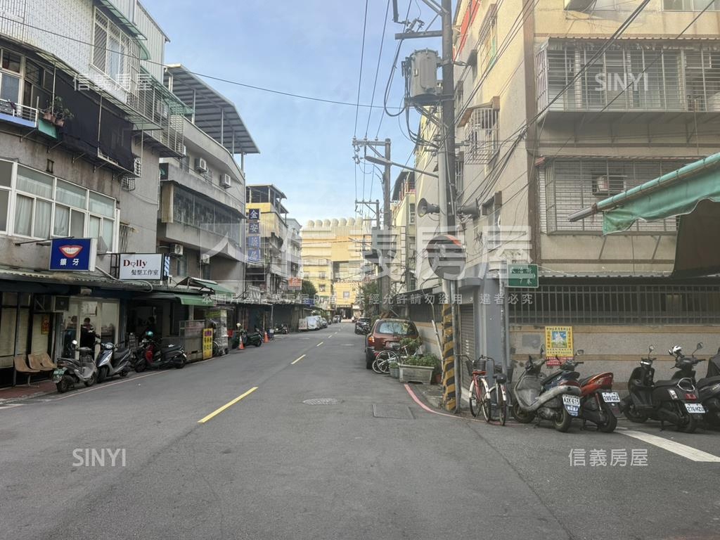 近環球邊間一樓店辦房屋室內格局與周邊環境