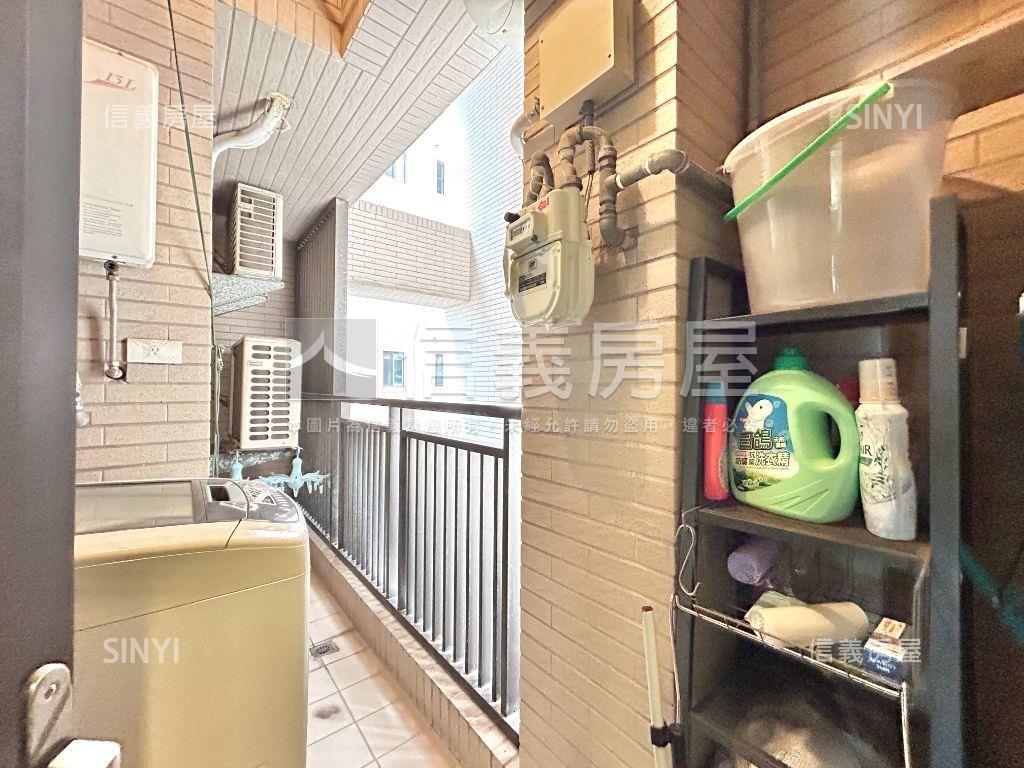 屋主誠售新杜拜大大兩房房屋室內格局與周邊環境