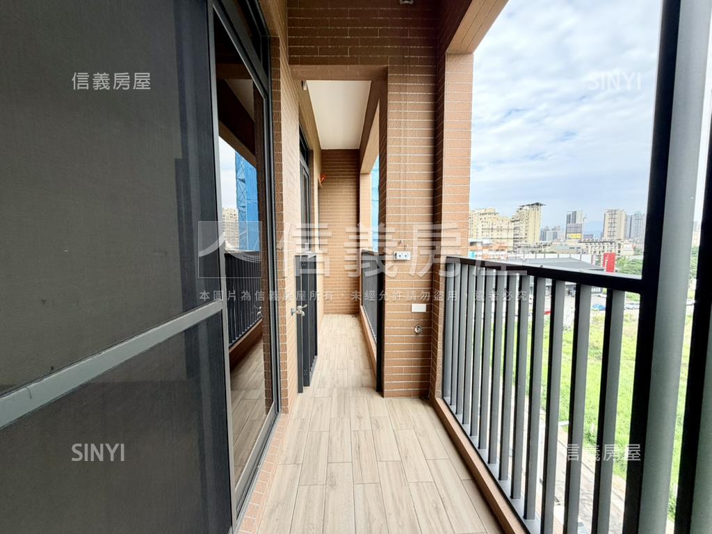 １４期漢神兩房車位好便宜房屋室內格局與周邊環境