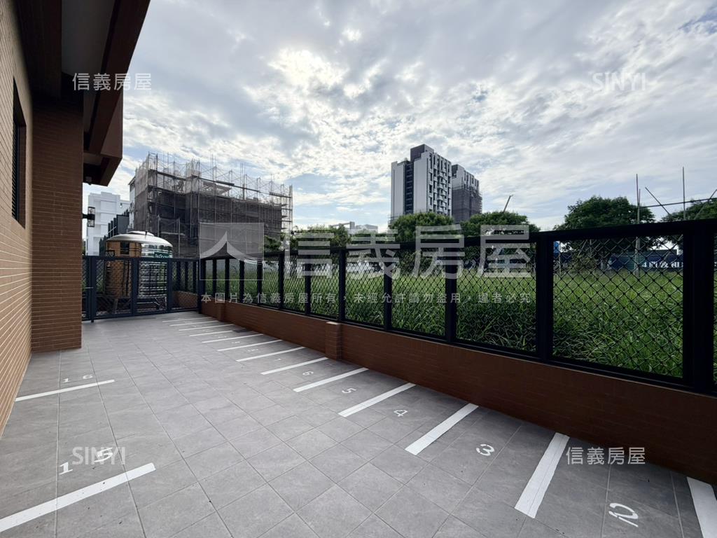 １４期漢神兩房車位好便宜房屋室內格局與周邊環境
