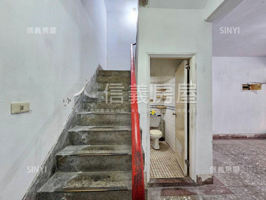 近曉明女中漢口商圈透天房屋室內格局與周邊環境