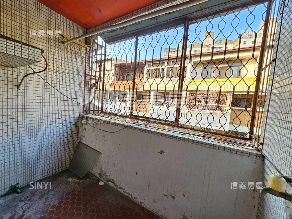 近曉明女中漢口商圈透天房屋室內格局與周邊環境