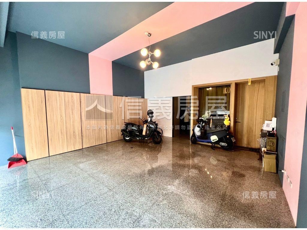 南區臨路質感雙車別墅房屋室內格局與周邊環境