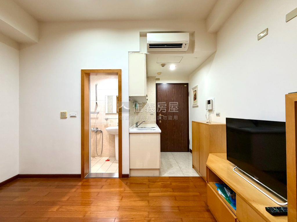 南海羅浮捷運雅仕房屋室內格局與周邊環境