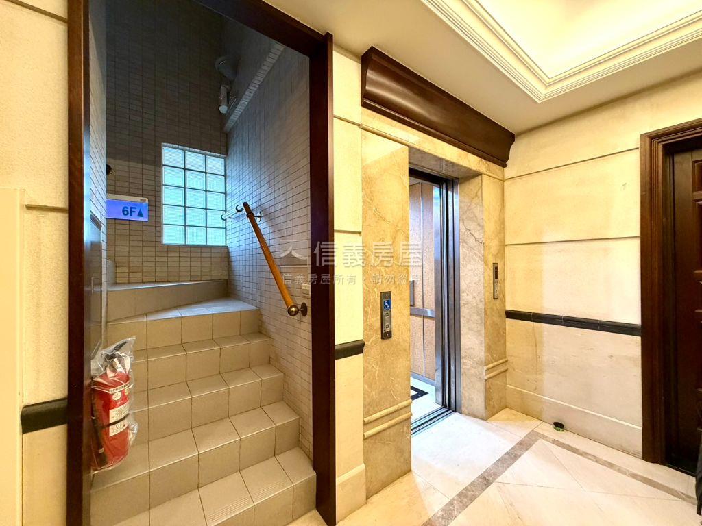 南海羅浮捷運雅仕房屋室內格局與周邊環境