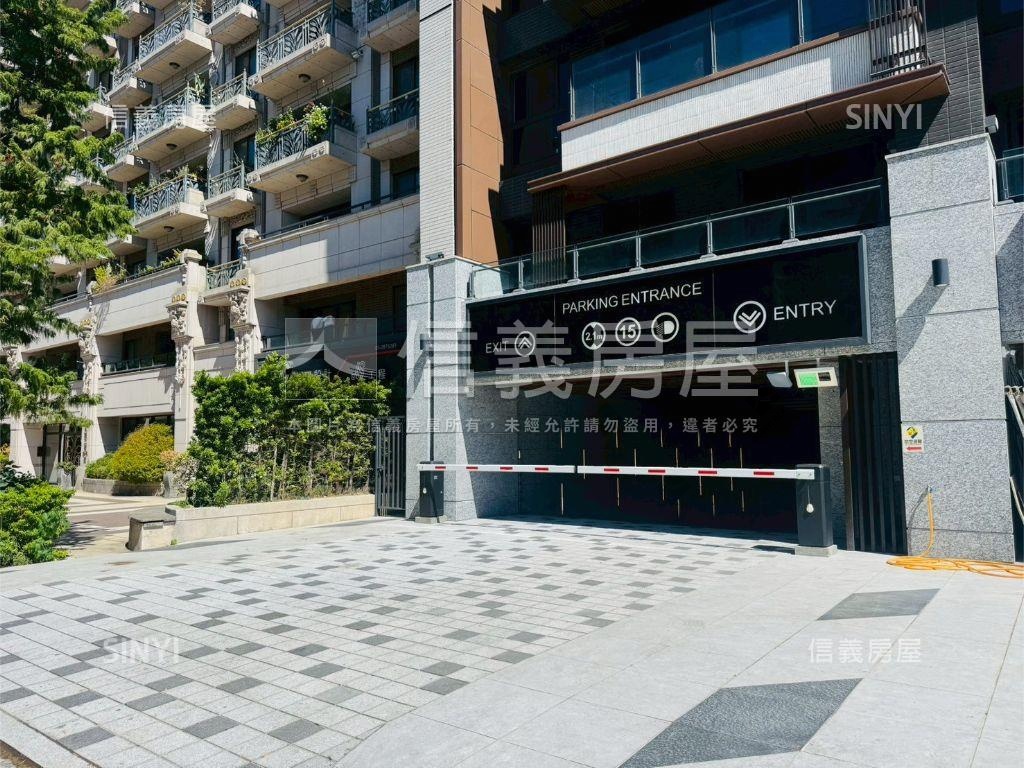 宜誠賦｜面校園三房車位房屋室內格局與周邊環境
