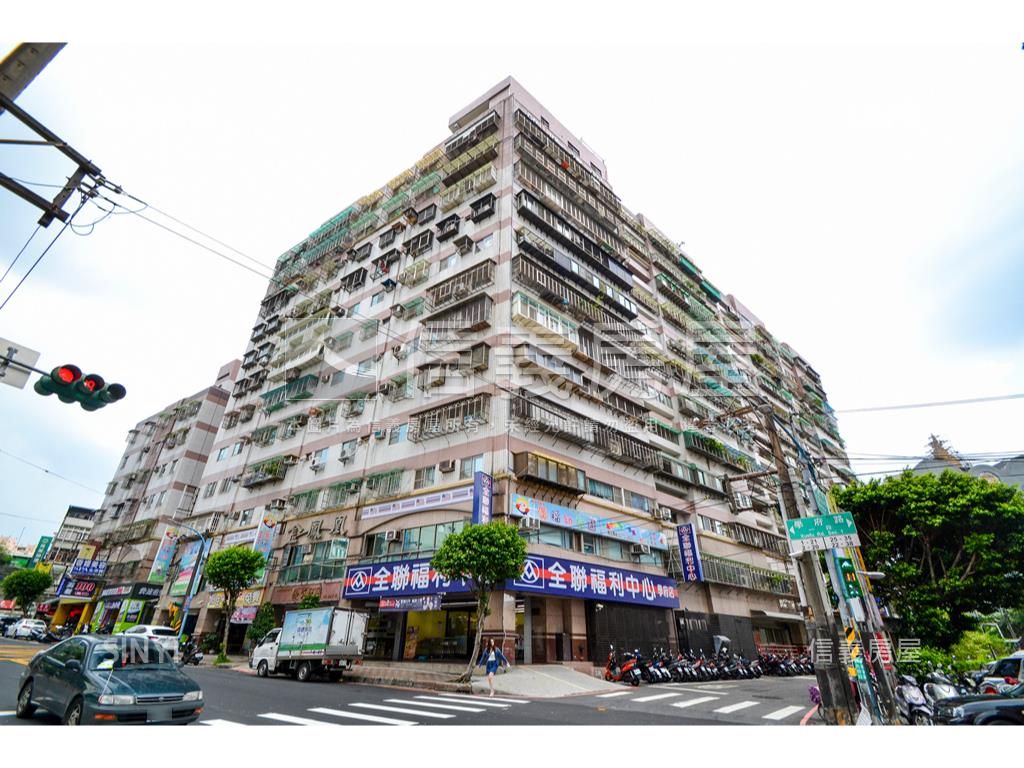 鳳凰高樓邊間美宅房屋室內格局與周邊環境