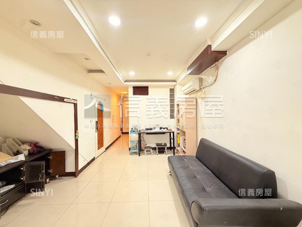 ◆近捷運３樓美宅房屋室內格局與周邊環境