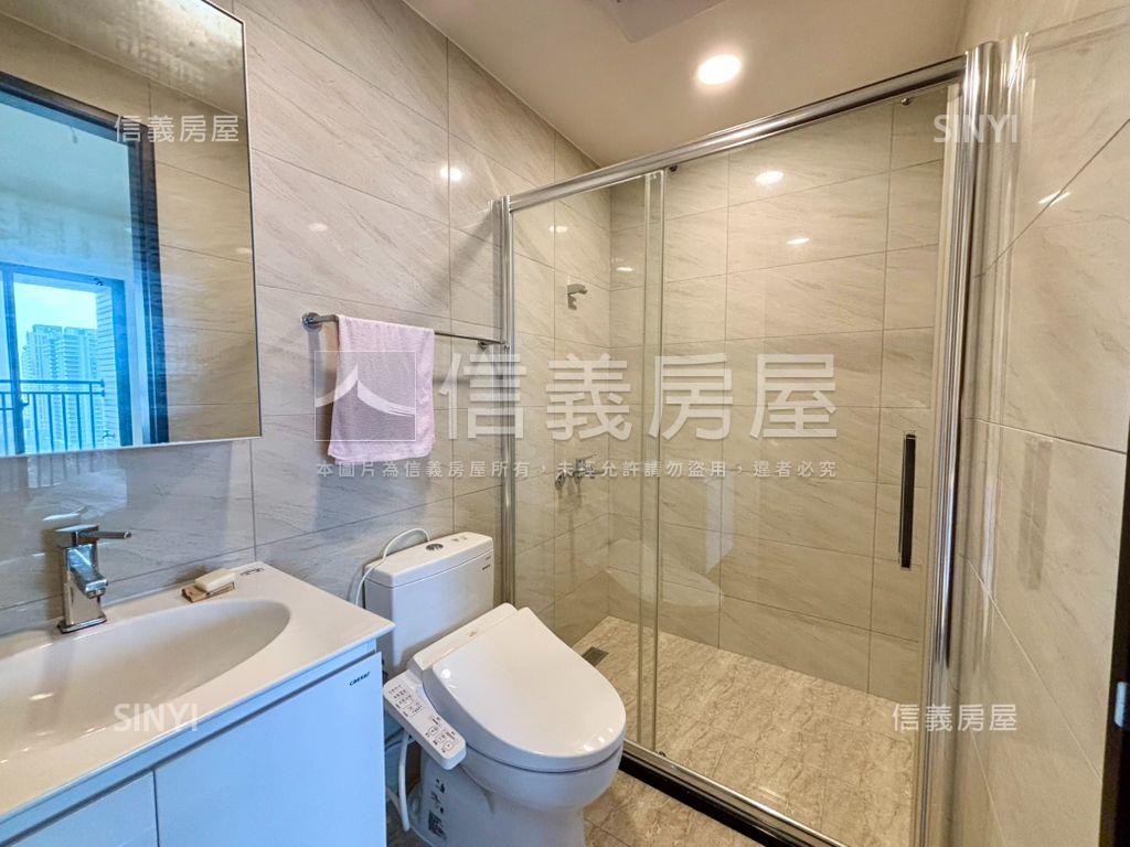 市政大道｜全新景觀平車宅房屋室內格局與周邊環境