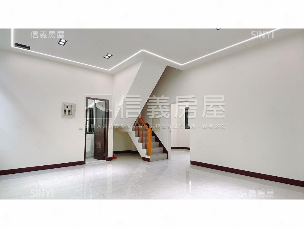 陳平國小旁．角間電梯別墅房屋室內格局與周邊環境