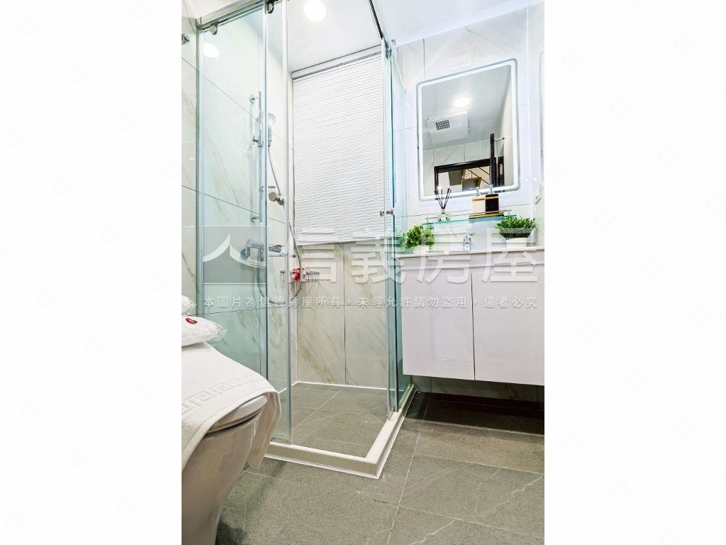 ２０坪玫瑰騎仕１２Ｃ房屋室內格局與周邊環境