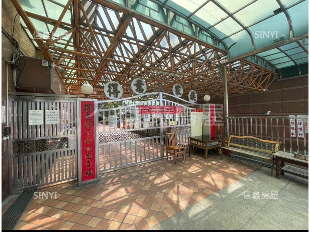 嶺東走路可到春安國小樓店房屋室內格局與周邊環境
