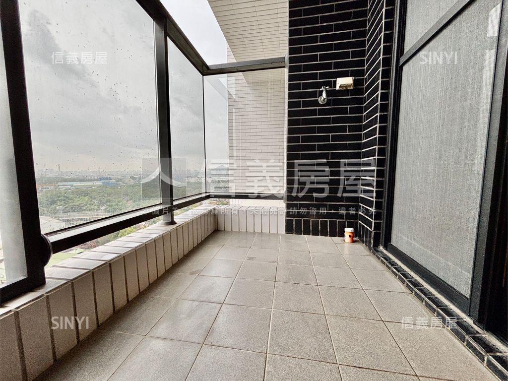 ＧｉＡ高樓層２房精裝戶房屋室內格局與周邊環境