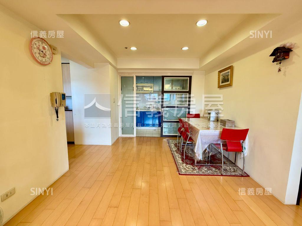 華泰椰城景觀２房房屋室內格局與周邊環境