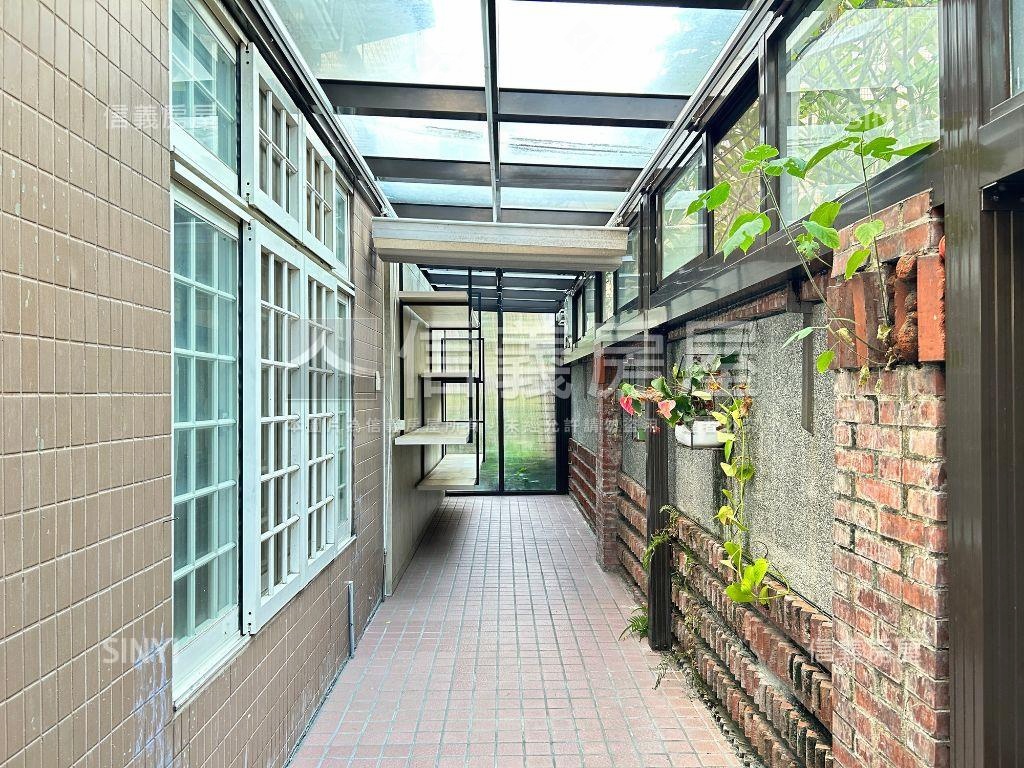 大地之歌邊間社區型別墅房屋室內格局與周邊環境