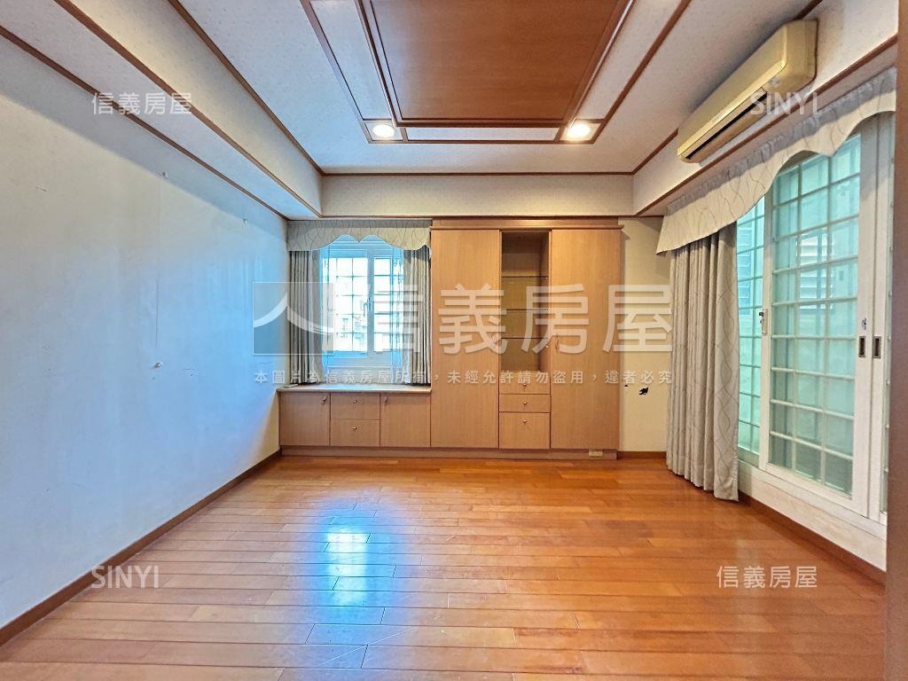 大地之歌邊間社區型別墅房屋室內格局與周邊環境