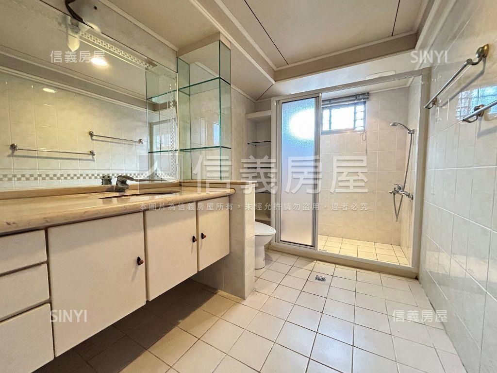 大地之歌邊間社區型別墅房屋室內格局與周邊環境