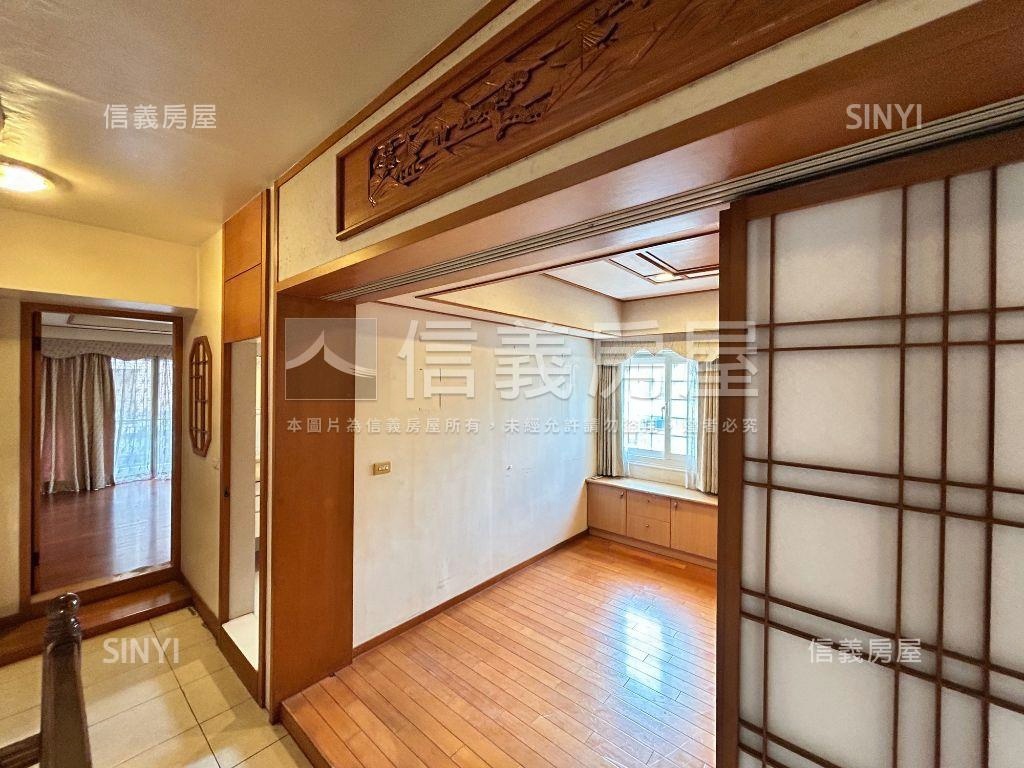 大地之歌邊間社區型別墅房屋室內格局與周邊環境