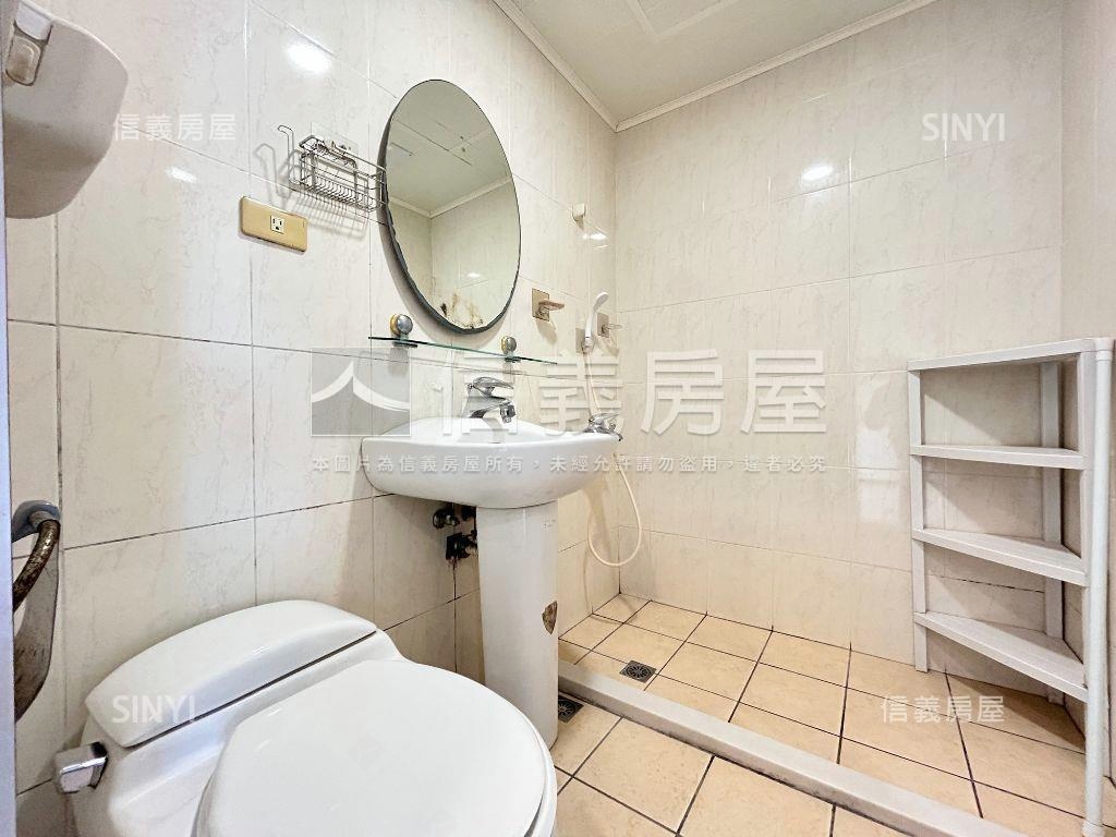 大地之歌邊間社區型別墅房屋室內格局與周邊環境