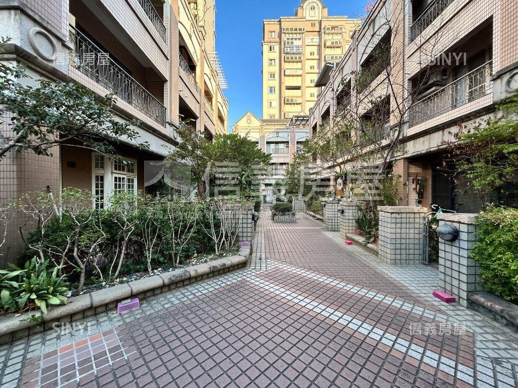 大地之歌邊間社區型別墅房屋室內格局與周邊環境