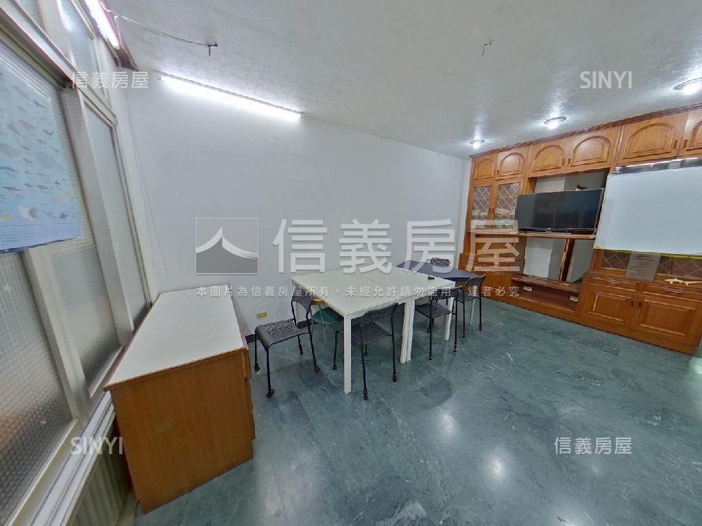 近捷運★正義南路三樓房屋室內格局與周邊環境