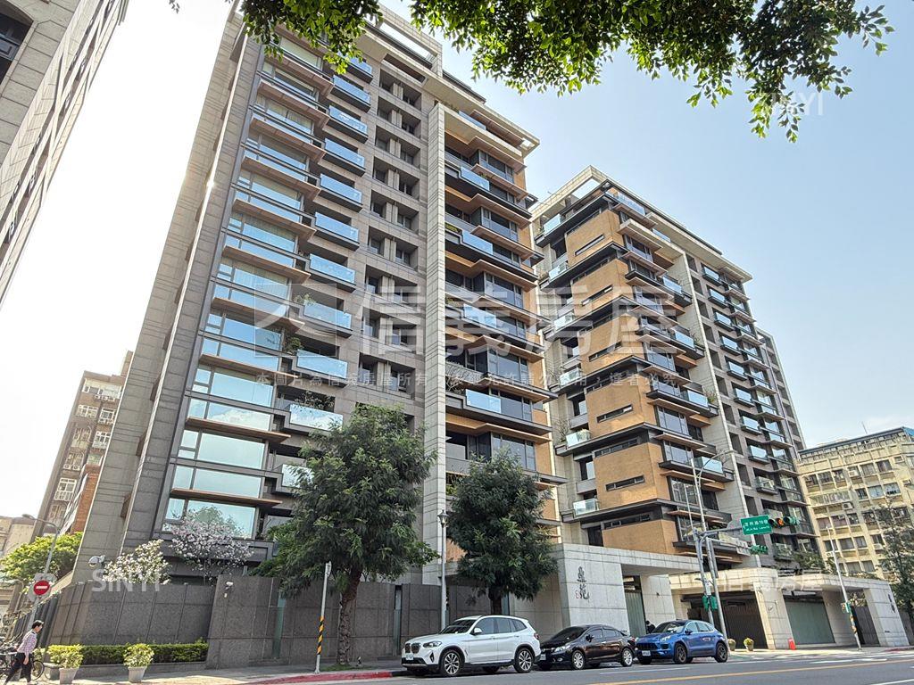 【精選】華固鼎苑氣派豪邸房屋室內格局與周邊環境