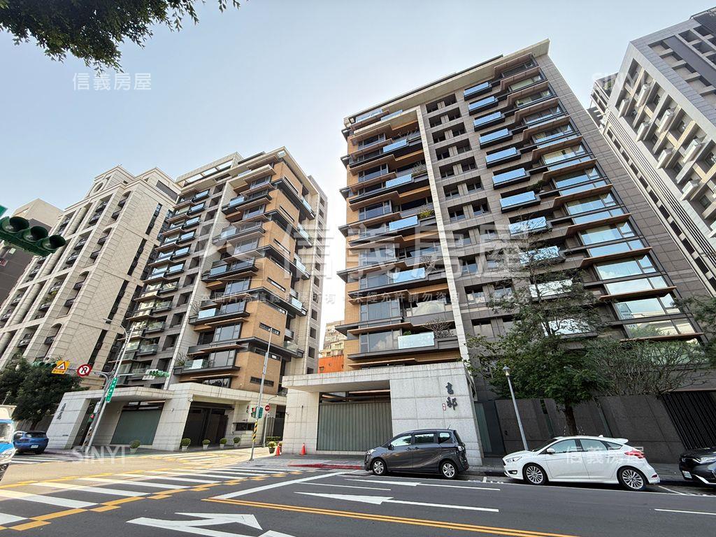 【精選】華固鼎苑氣派豪邸房屋室內格局與周邊環境