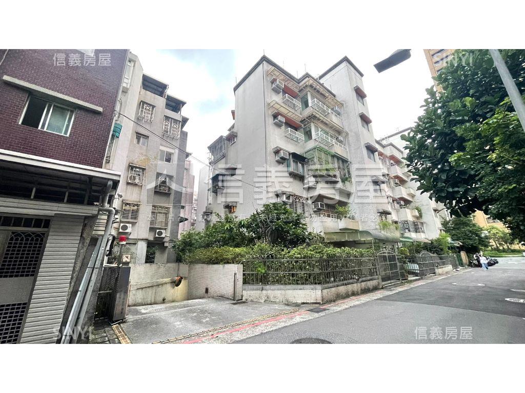 台電捷運旁美公寓車位房屋室內格局與周邊環境