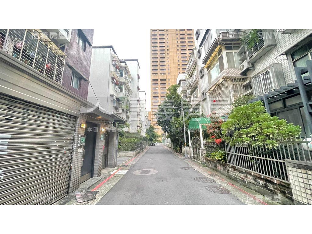 台電捷運旁美公寓車位房屋室內格局與周邊環境