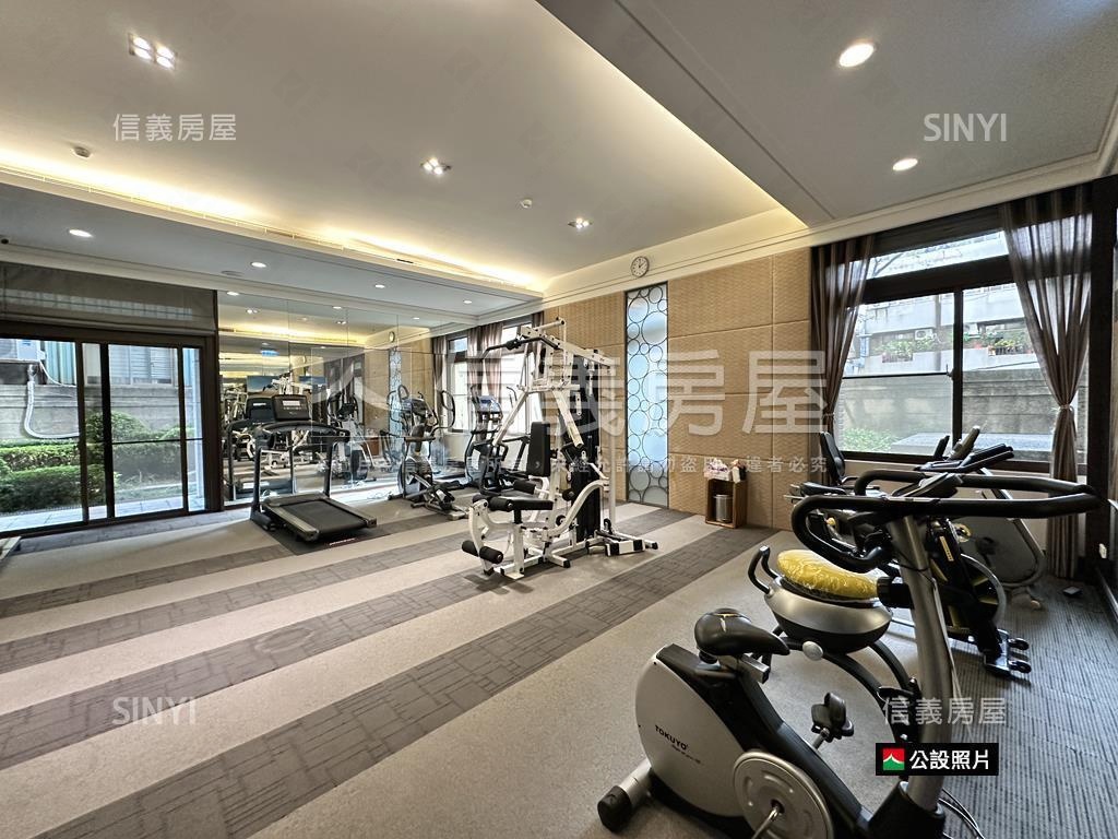 專任●天母國堡三房車位房屋室內格局與周邊環境