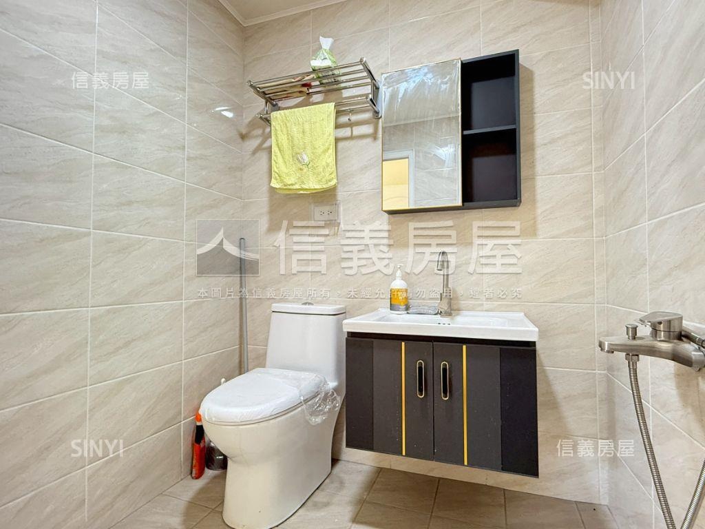 雙主臥三面採光四房附車位房屋室內格局與周邊環境