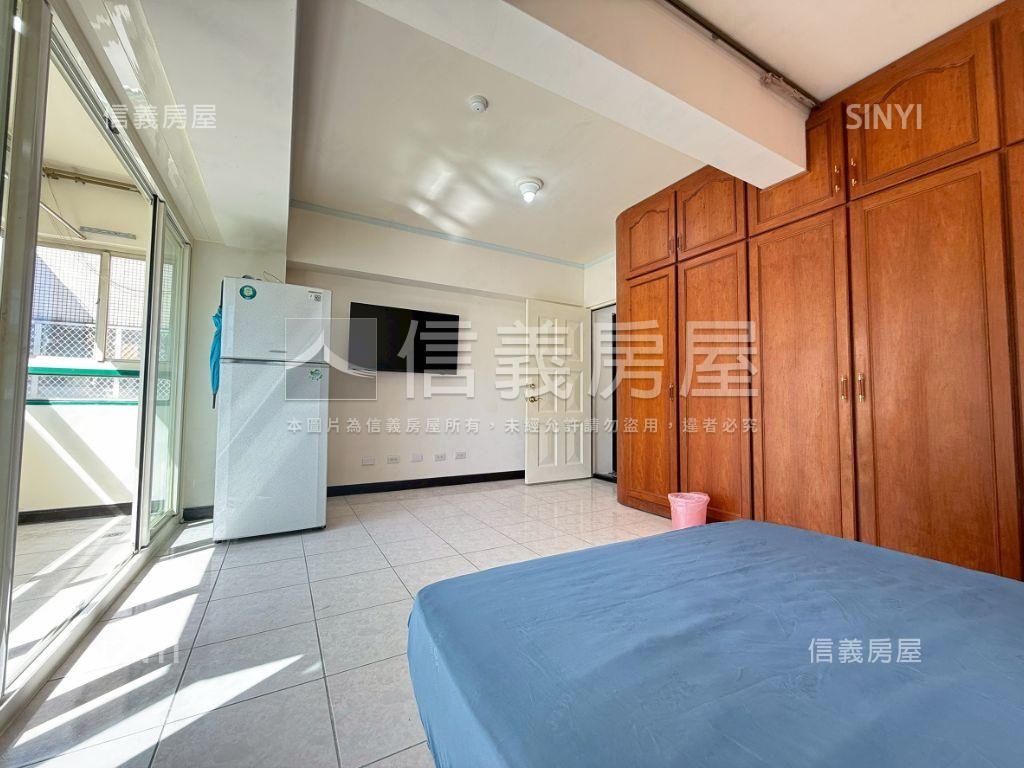 雙主臥三面採光四房附車位房屋室內格局與周邊環境