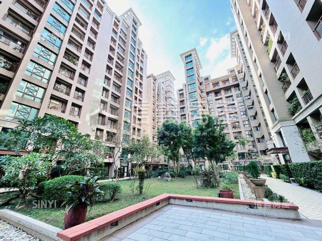 長昇采居經典美宅房屋室內格局與周邊環境