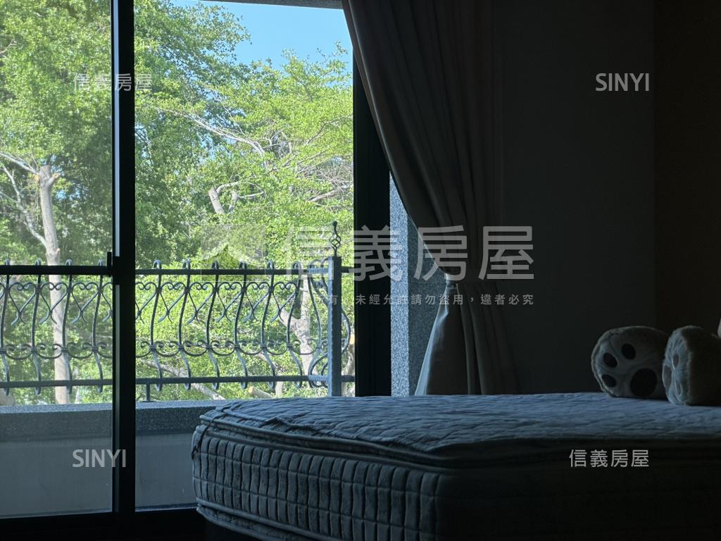 儷堂出品－公園首排店住房屋室內格局與周邊環境
