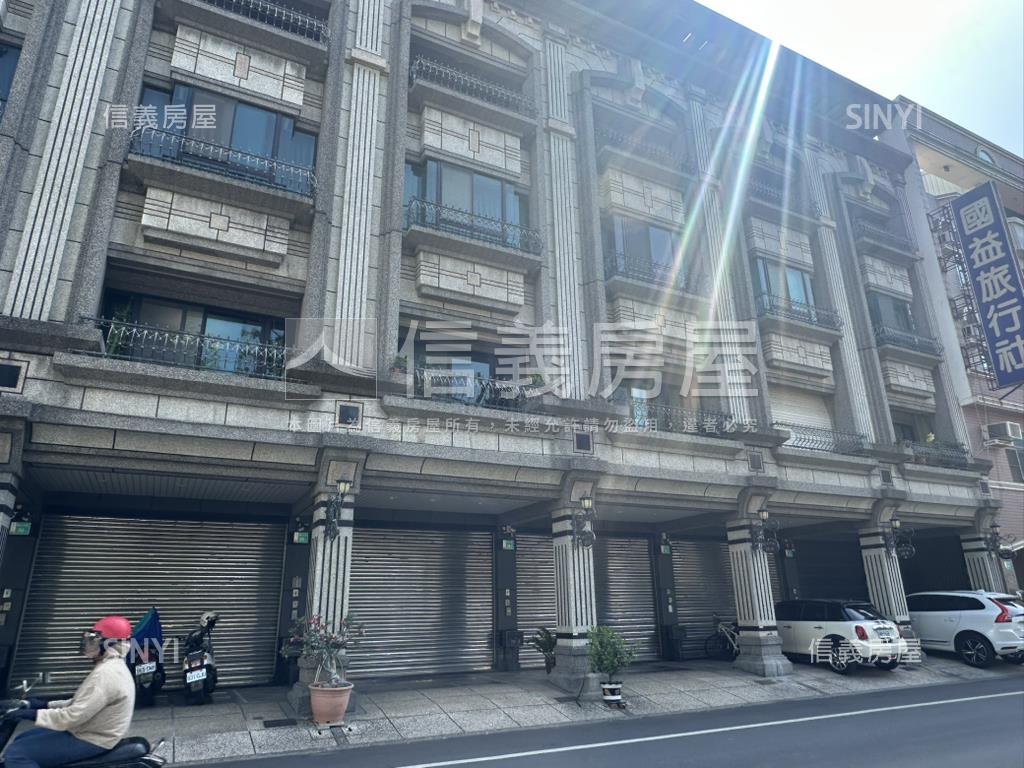儷堂出品－公園首排店住房屋室內格局與周邊環境