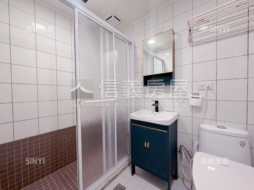 雅典王朝。高樓三房帶車位房屋室內格局與周邊環境