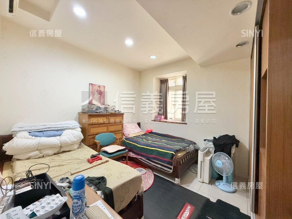 近萬大‧三房美屋房屋室內格局與周邊環境