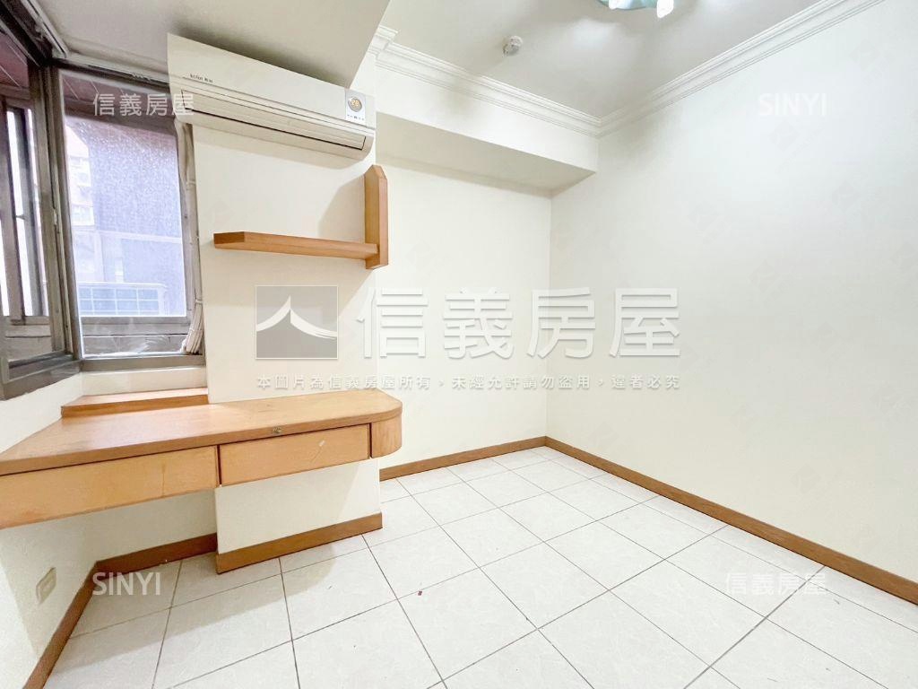 國泰民安溫馨美屋三房車位房屋室內格局與周邊環境