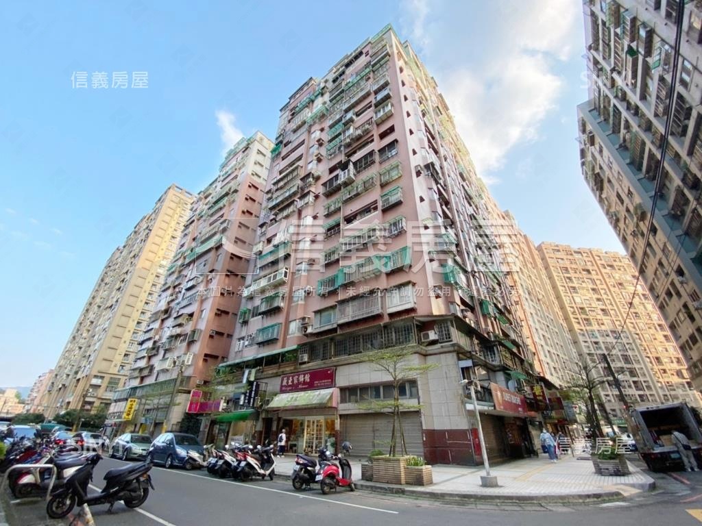 國泰民安溫馨美屋三房車位房屋室內格局與周邊環境