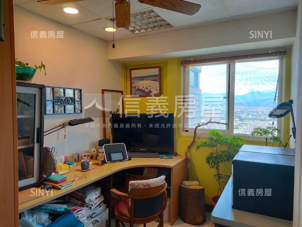 中科高樓雙面視野高樓４房房屋室內格局與周邊環境