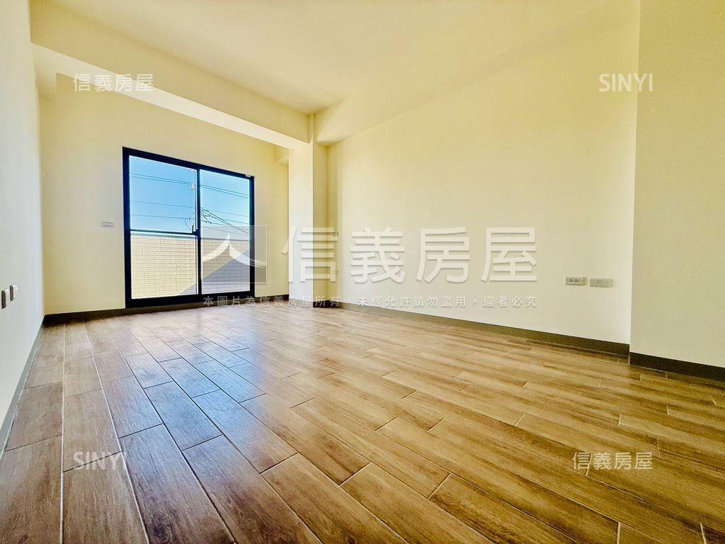 佳里全新質感獨院車墅Ａ３房屋室內格局與周邊環境