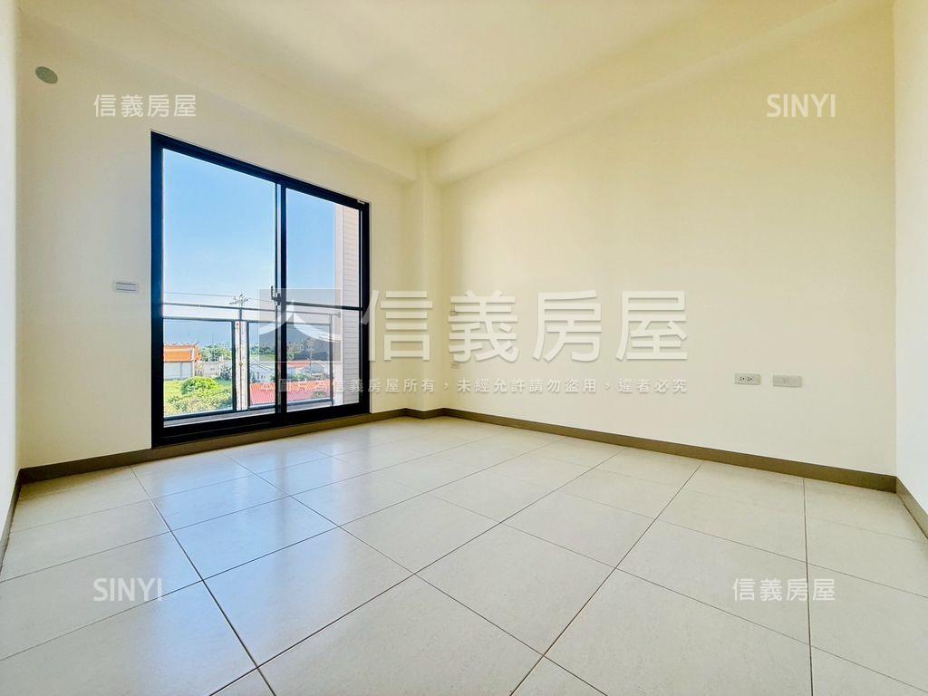 佳里全新質感獨院車墅Ａ３房屋室內格局與周邊環境