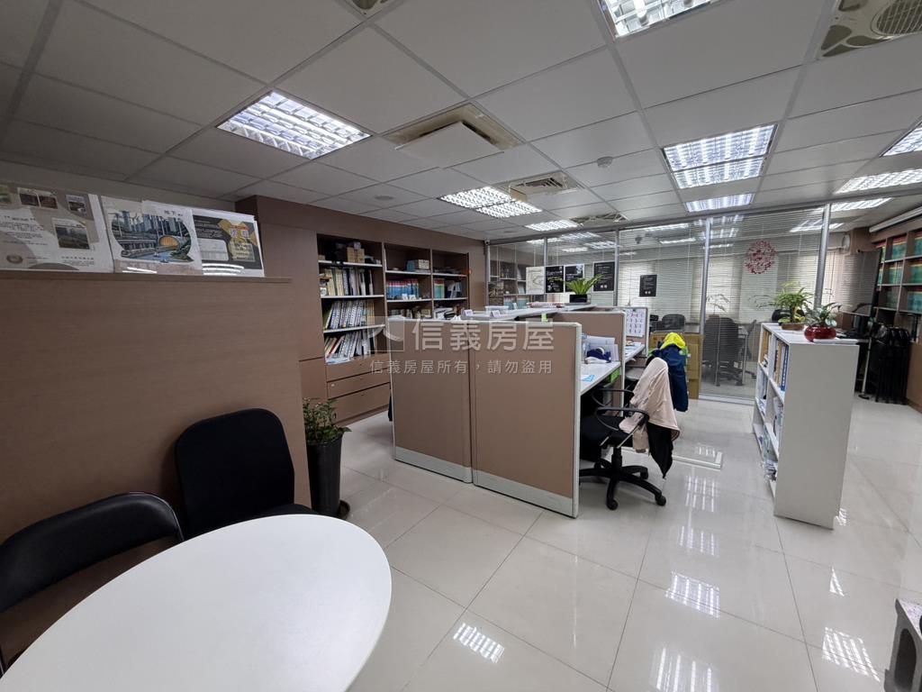 專任松江捷運惠祥大樓房屋室內格局與周邊環境