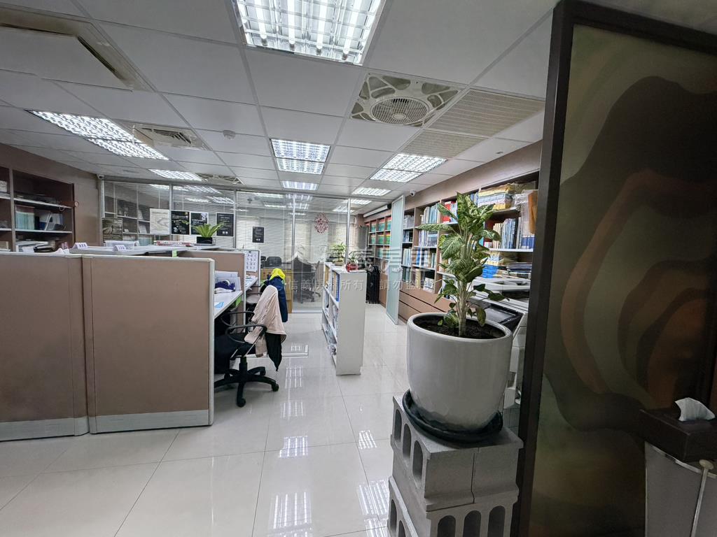 專任松江捷運惠祥大樓房屋室內格局與周邊環境